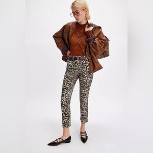Free People Molly Animal Print Slim Fit Straight Leg Mid Rise Pants Size 4 NWT